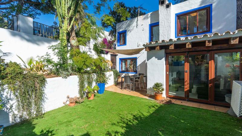 Foto a724379e-521a-45f1-9a09-3033e51185b7. Casa a schiera con piscina in Sierra Blanca Marbella