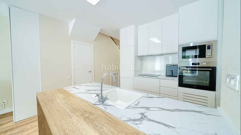 Foto 14451a85-eb44-4f4b-adfa-0c4b7beda809. Planta baixa a ramon gomez de la serna 23 a Playa de la Fontanilla Marbella