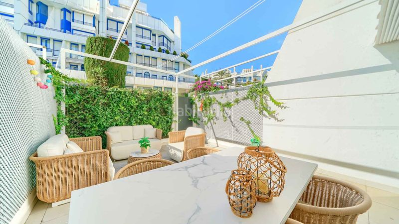 Foto c6f7899c-b402-4b80-9270-968001e137bf. Planta baixa a ramon gomez de la serna 23 a Playa de la Fontanilla Marbella