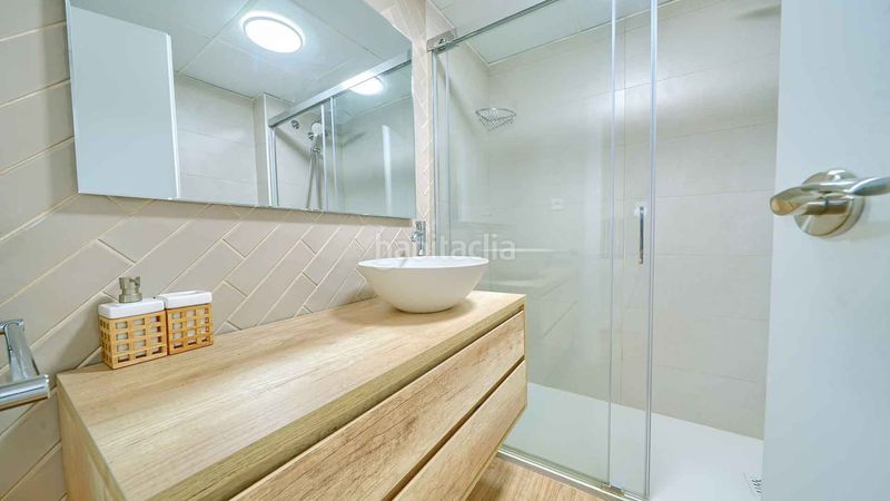 Foto cf64bdc3-c408-42c7-97dd-11f488d565e5. Planta baixa a ramon gomez de la serna 23 a Playa de la Fontanilla Marbella
