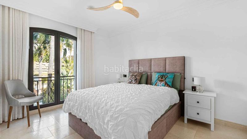 Foto 16e32d5b-50b8-463a-8276-591f04c95bdd. House with parking pool in Los Naranjos Marbella