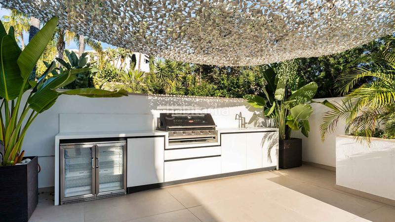 Foto 2a8002b9-f6c7-4730-bff3-a5232adaee32. House with parking pool in Los Naranjos Marbella