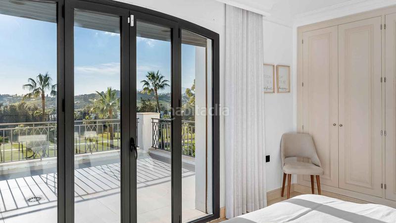 Foto 94733c23-7f26-40a1-a9e2-b33e277cad93. House with parking pool in Los Naranjos Marbella