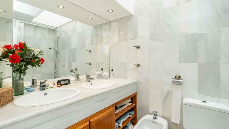 Foto 2d43496d-9adc-4e73-be1e-49a9fde6d4e2. Casa a schiera con parcheggio piscina in Puente Romano Marbella