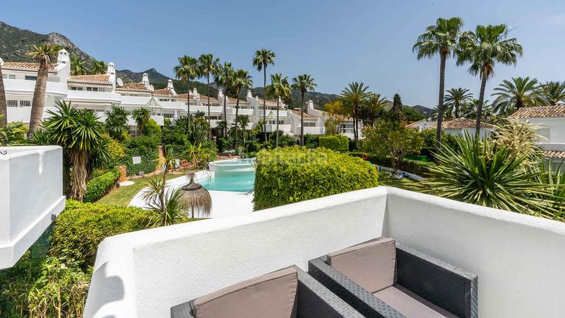 Foto 34139ac1-0334-484f-be0a-b74b8054284a. Casa a schiera con parcheggio piscina in Puente Romano Marbella