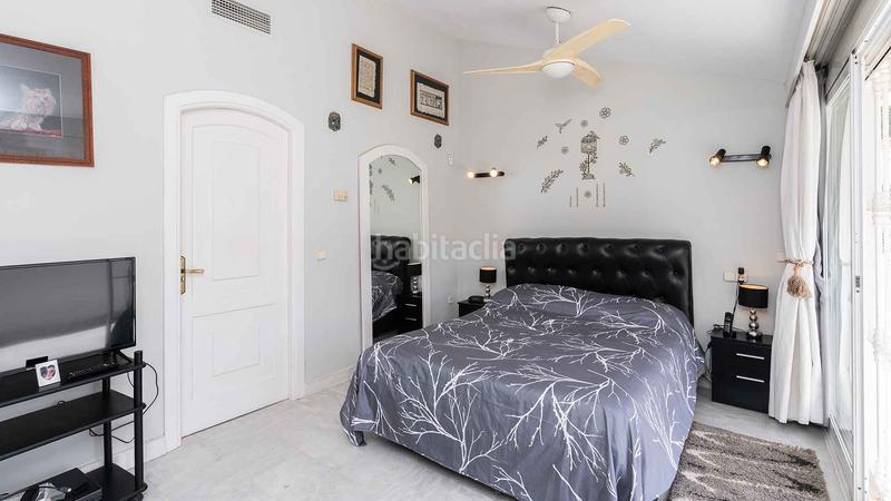 Foto 5a9759af-9aca-4f6b-8784-016446a75e9c. Casa a schiera con parcheggio piscina in Puente Romano Marbella