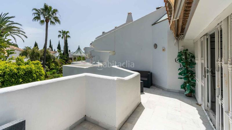 Foto c9470e8c-49f5-428c-bc51-9605946f6b42. Casa a schiera con parcheggio piscina in Puente Romano Marbella