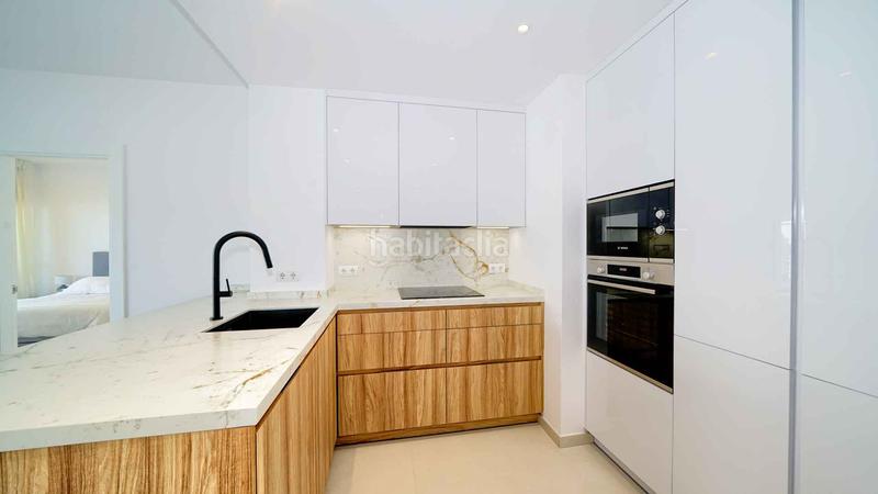 Foto ae5cfa8f-c7a9-4fb0-aaec-7fc9815b393e. Dachwohnung mit parking pool in La Carolina - Guadalpín Marbella