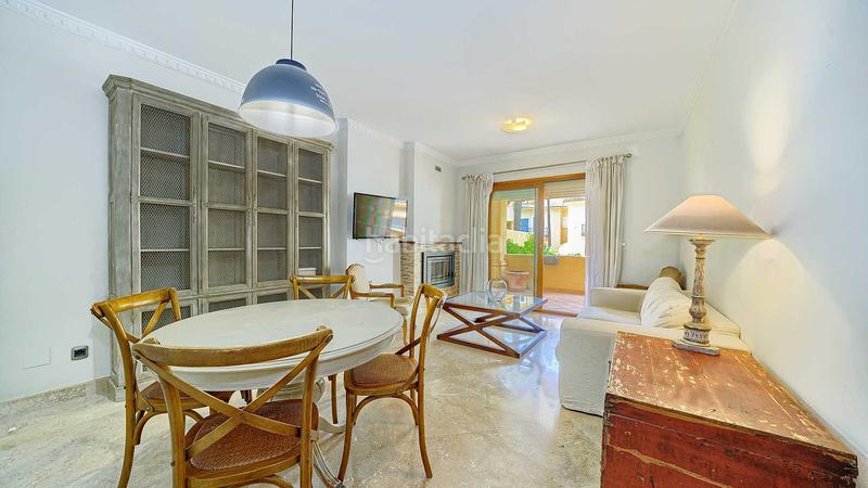 Foto eaa5a1d4-d58e-4450-8e97-58e067c2b900. Apartamento  en urbanización single homes en la milla de oro en venta en Marbella