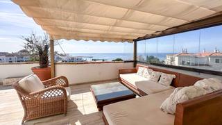 Lloguer Àtic a Puerto Banús. Atico con impresionantes vistas al mar en el corazon de puerto b
