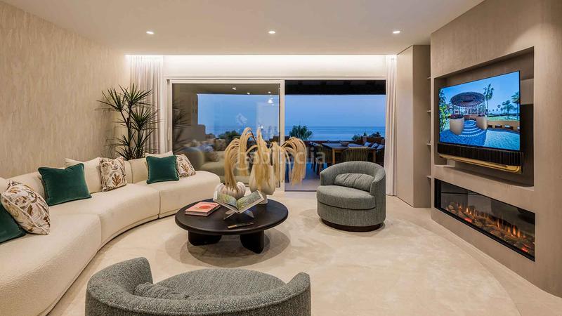 Foto a163e566-2fdb-4b8f-bc0a-c309c11173a0. Piccolo appartamento con parcheggio piscina in Zona de Punta Plata Estepona