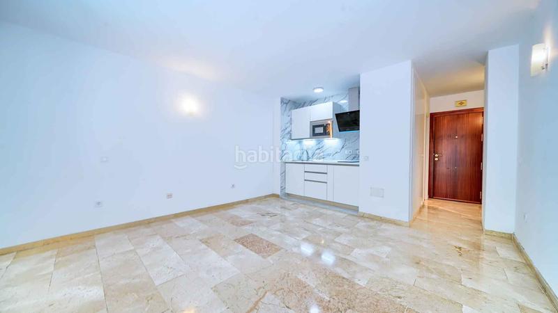 Foto 1633c09a-53c8-4194-91d0-65dbda3cc88e. Estudio  completamente renovado centro a la venta en Marbella