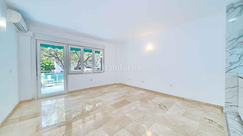 Foto fad5d6d1-c9c1-4955-866a-6726e6369f60. Estudio  completamente renovado centro a la venta en Marbella