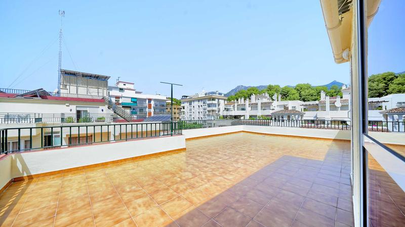 Foto e215f7fa-0181-4417-bd65-e404665972c6. Ático  en ricardo soriano en venta en Playa Bajadilla - Puertos Marbella