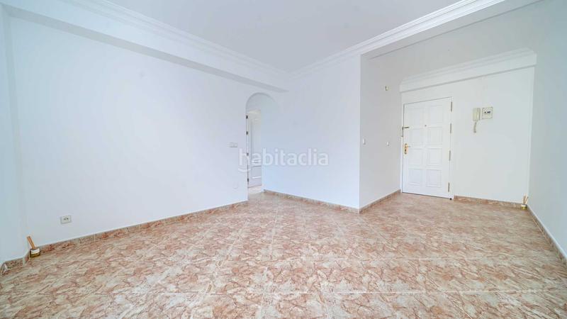 Foto f29dd5ac-bc4d-4839-94a1-f7541d87ebb6. Ático  en ricardo soriano en venta en Playa Bajadilla - Puertos Marbella
