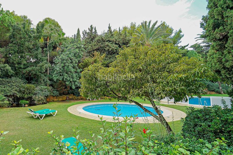 Foto 49f745d0-c345-4f1e-af77-60d5efbc3788. Apartament amb piscina a La Carolina - Guadalpín Marbella