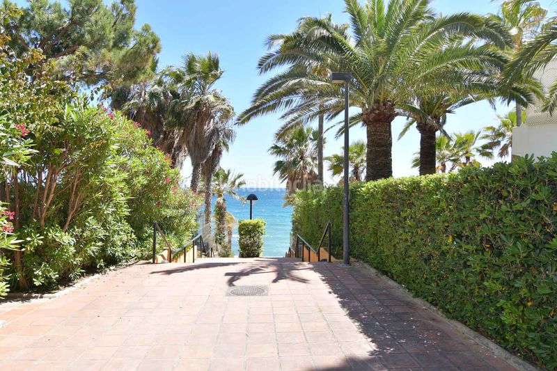 Foto fcc62e12-57d9-422b-b465-b1eec5fa4798. Apartament amb piscina a La Carolina - Guadalpín Marbella
