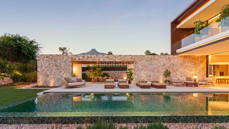 Foto 74801247-793b-4407-b7c6-ef8c7efb94ea. Casa amb aparcament piscina a lomas de Marbella club Marbella