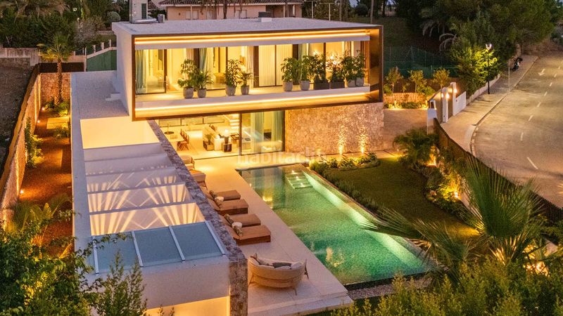 Foto cd57bfc5-61d2-4dd5-8fe6-41547c624790. Casa amb aparcament piscina a lomas de Marbella club Marbella