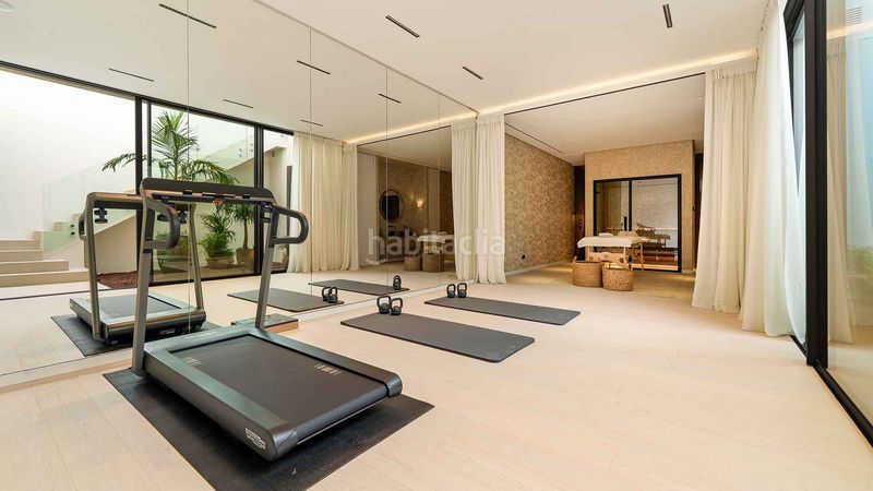 Foto ce6b3474-bb29-4892-ab22-da02ee1dbda1. Casa amb aparcament piscina a lomas de Marbella club Marbella