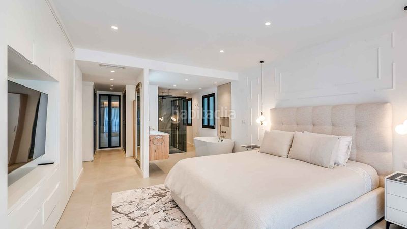 Foto 7c9f32d6-6e13-4a13-bdde-8e1d3679c890. Apartament amb aparcament piscina a lomas de Marbella club Marbella