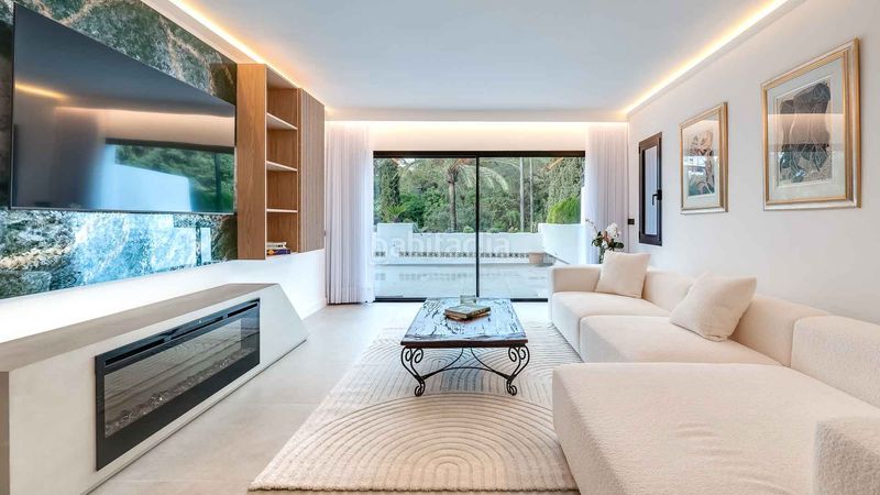 Foto 886204b7-7dc7-44b6-9b7e-83c84206b775. Apartament amb aparcament piscina a lomas de Marbella club Marbella