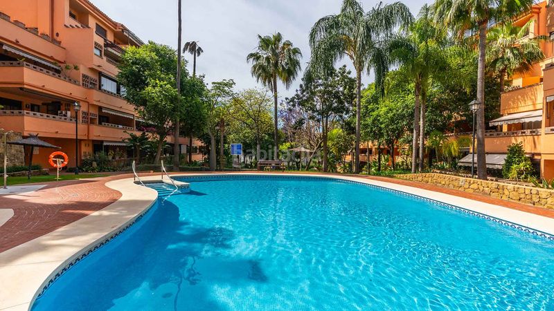 Foto 6f6ee958-910d-4fe7-a90e-2463a0a60b08. Àtic amb aparcament piscina a La Carolina - Guadalpín Marbella