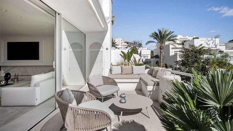 Foto b62e08a9-a6a9-484a-9529-7feb6dd2be50. Àtic amb calefacció aparcament piscina a La Carolina - Guadalpín Marbella