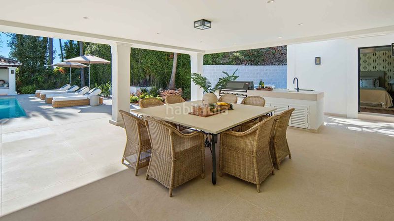 Foto 3d1d3d12-77d0-4fe9-aa94-1e61a447a520. Casa amb aparcament piscina a Los Naranjos Marbella