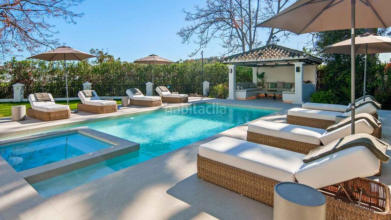 Foto 430a4a29-40ed-4764-94dd-bd67f01c6aab. Casa amb aparcament piscina a Los Naranjos Marbella