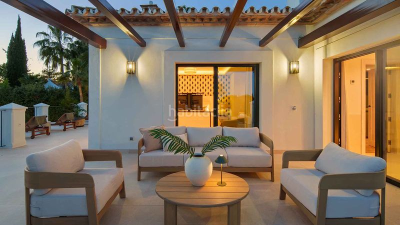 Foto 8a2f8b39-7223-499b-8ffc-8fe357dd651f. Casa amb aparcament piscina a Los Naranjos Marbella