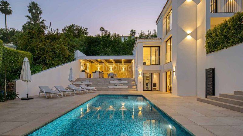 Foto 222a3b38-0aed-4770-a518-24b5985d50e4. Casa amb aparcament piscina a Los Naranjos Marbella