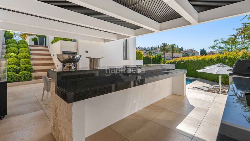 Foto 6b75ac46-71b9-468b-ae39-833630b2f077. Casa amb aparcament piscina a Los Naranjos Marbella