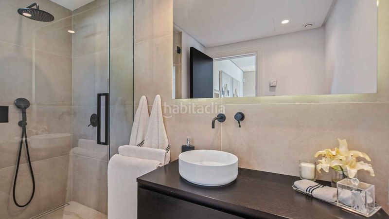 Foto a4f16be6-d6d1-4a4f-9613-b06263a6ad81. Casa amb aparcament piscina a Los Naranjos Marbella