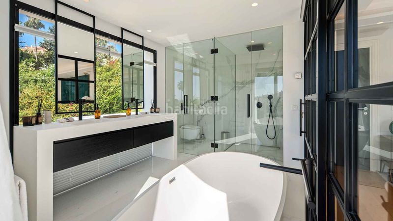 Foto c4f19d81-8998-465a-af79-e08e638badad. Casa amb aparcament piscina a Los Naranjos Marbella