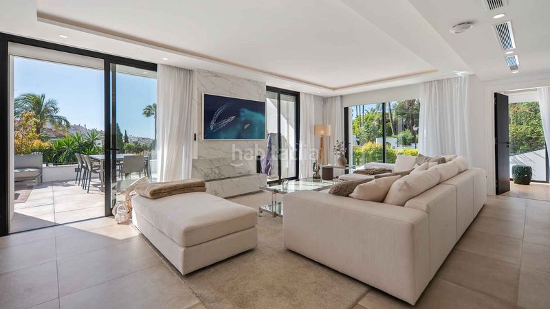 Foto e334d6dd-4811-4939-9a18-57873e85055a. Casa amb aparcament piscina a Los Naranjos Marbella