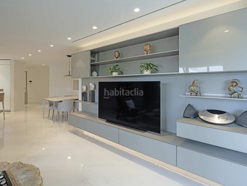 Foto e592534e-ee6c-4cad-83ca-e5696fdd0946. Apartament amb aparcament piscina a La Carolina - Guadalpín Marbella