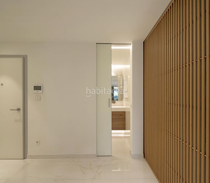 Foto edff1c91-cb33-45e5-8f48-1fd619f91e80. Apartament amb aparcament piscina a La Carolina - Guadalpín Marbella