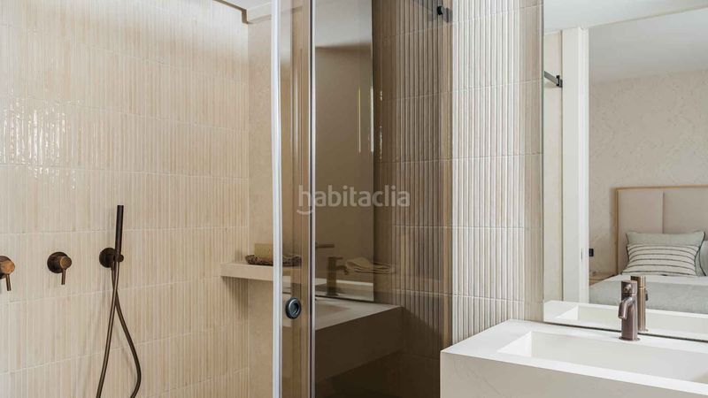 Foto 0dfd65c0-c4ee-4902-a494-e2a4bd9a835e. Apartament amb aparcament piscina a Los Naranjos Marbella