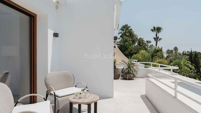 Foto 697e9ac4-ba28-481d-b60a-5e25989996d1. Apartament amb aparcament piscina a Los Naranjos Marbella