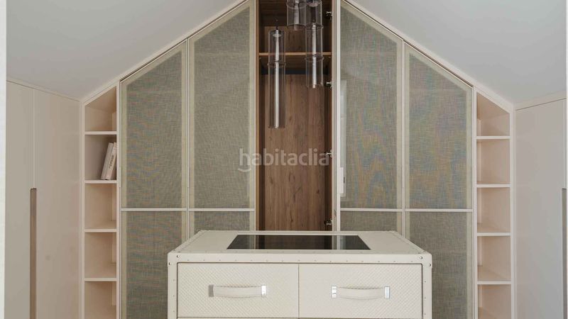 Foto b41473bd-fdba-44fe-87f7-8f3d6b5948b0. Apartament amb aparcament piscina a Los Naranjos Marbella