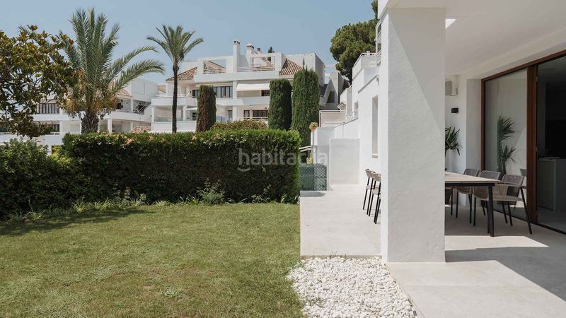 Foto bf5e7602-2716-4a40-9c21-048f7c14f0d1. Apartament amb aparcament piscina a Los Naranjos Marbella