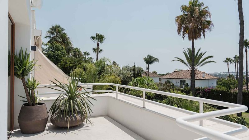 Foto f2640010-d495-4752-bfcb-b7ab1b81c69f. Apartament amb aparcament piscina a Los Naranjos Marbella