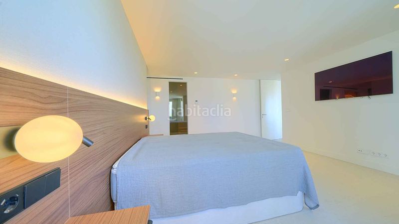 Foto 3c5ee4a9-81d9-4319-8eb0-e59ac9dbfecd. Àtic amb aparcament piscina a Playa de la Fontanilla Marbella
