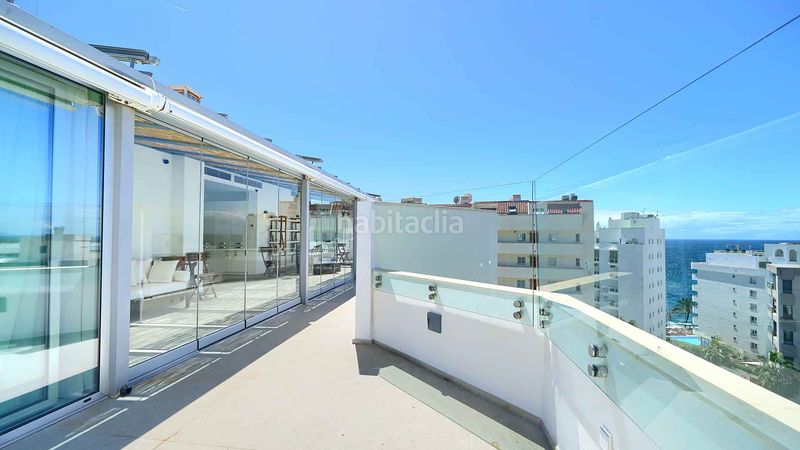 Foto 51066f77-cb9e-4d25-963a-0285808f012e. Àtic amb aparcament piscina a Playa de la Fontanilla Marbella