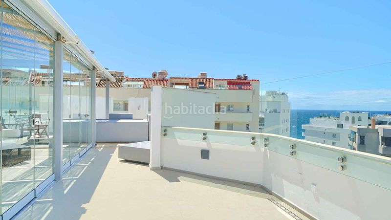 Foto a9e0d628-4f5f-4a70-8b21-ce5a898eacb5. Àtic amb aparcament piscina a Playa de la Fontanilla Marbella