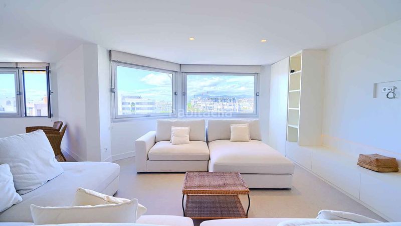 Foto e93a4b85-bdaa-4e86-82de-5c8aed363a08. Àtic amb aparcament piscina a Playa de la Fontanilla Marbella