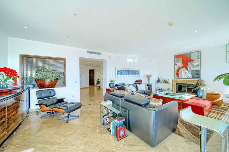 Foto 339838fd-5eae-4a7d-8c24-bfaef790a227. Ático  en rio real a la venta en Río Real Marbella