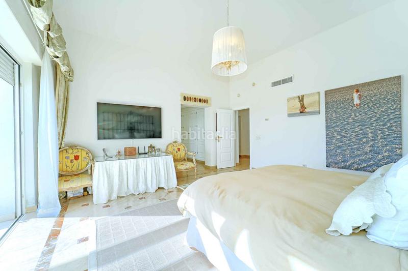 Foto 6a8ed54c-8cd8-4ced-9d88-707865bf4afe. Ático  en rio real a la venta en Río Real Marbella