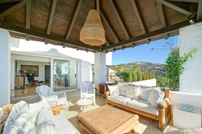 Foto b37bf01b-dca2-4f4d-8e7b-3bb4b608e910. Ático  en rio real a la venta en Río Real Marbella